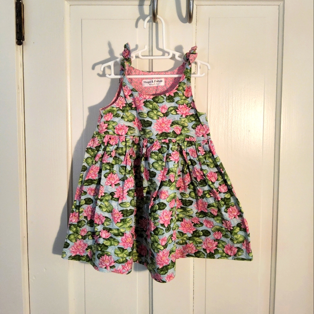 Girls dress lily pads